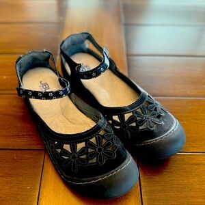 🌸Cute Jambu Sandal Shoes! Never worn • Size 11